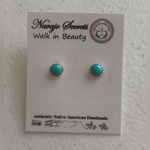 navajo secrets Jewelry - Turquoise Stud Earrings- Native American made